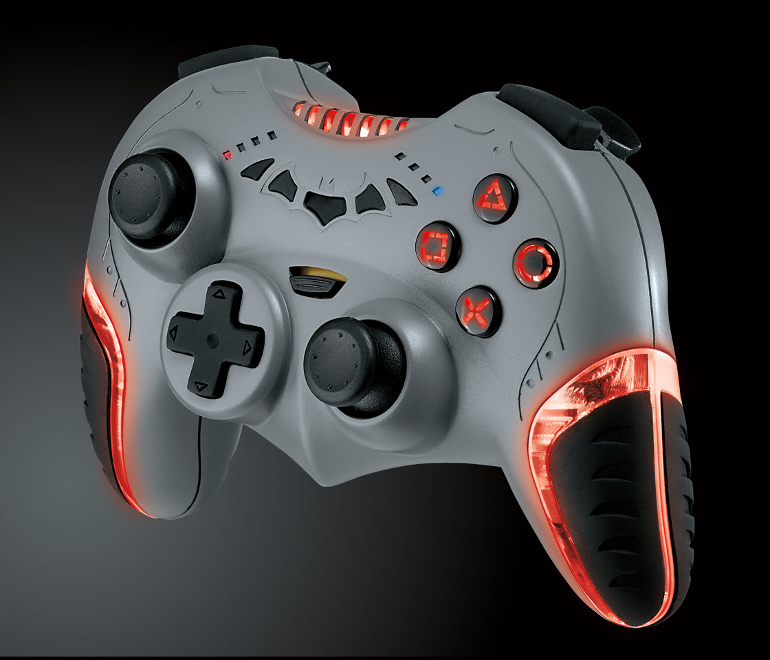 Arkham City'e özel Batarang kontrolörler hazır