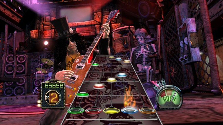 Guitar Hero oyuncusunun aldığı istek şarkılar ona bela oluyor