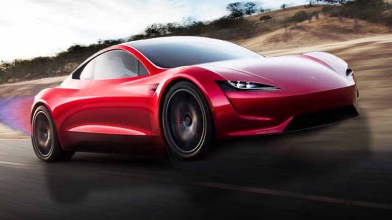 Elon Musk: Tesla Roadster'ın Gerçekten de Yerden Havalanmasını İstiyorum