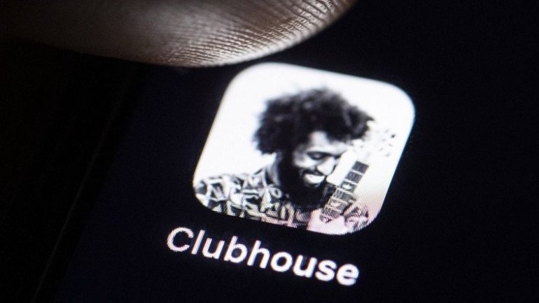 Münakaşacı Sosyal Ağ Uygulaması Clubhouse'da İlk Kez Bir Açık Artırma Gerçekleştirildi