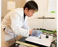 Kağıttan batarya yaptılar