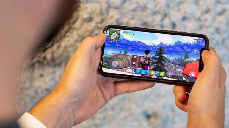 Apple'dan Fortnite'ın Dönüşünü Bekleyen iPhone Kullanıcılarını Üzecek Açıklama
