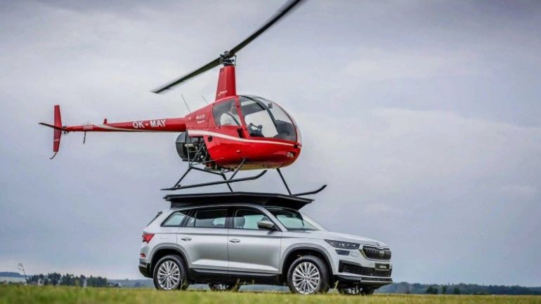 Skoda, Yeni SUV Modelinin Sağlamlığını Göstermek İçin Üstüne Helikopter İndirdi [Video]