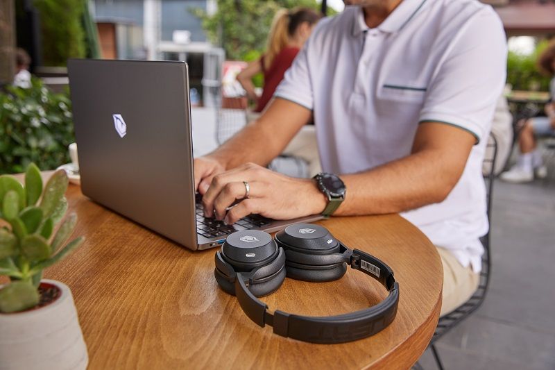 Pusat Wave ANC bluetooth kulaklık ile gürültüsüz müzik keyfi